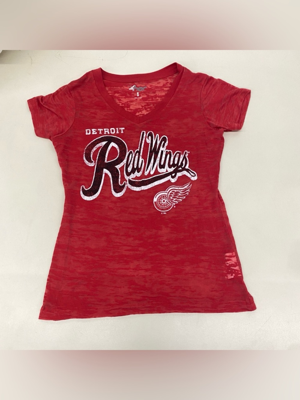 4her by Carl Banks Red Burnout V-Neck Tee